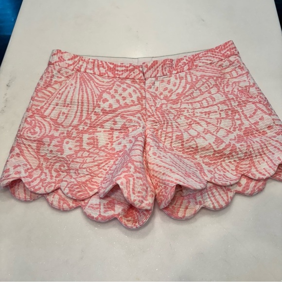 LILLY PULITZER Buttercup scalloped shorts sz 2 hubba bubba sea cups pink - Picture 8 of 8